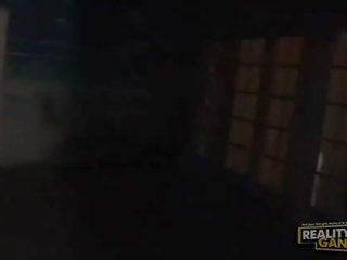美眉 得到 釘 由 男