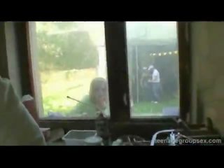 Barbecue 파티 아웃 의 제어