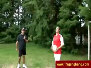 인 스윙 훌륭한 용 성인 영화 권리 후 footbal 경기