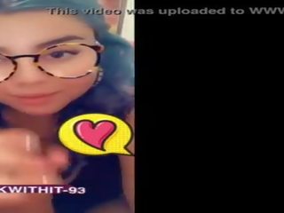Tiktok зірка відстій джонсон отримує обличчя трахкав
