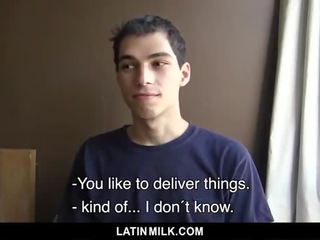 Latinmilk - латинська chap отримує для смоктати гігантський укол
