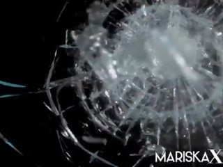 Mariskax 大 山雀 女神 nelly kent 屁股 性交 在 一 黨