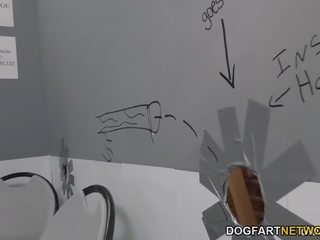 娜塔莎 不错 尝试 肛交 同 黑色 putz 光荣洞里