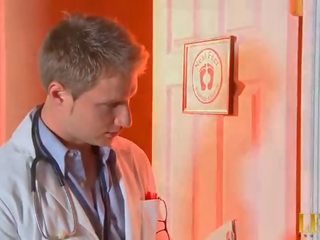 Dr footsex