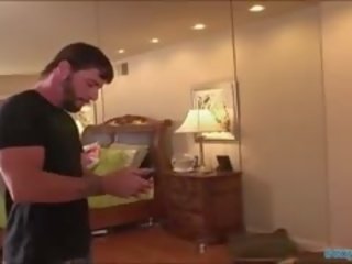完美 体 光头 青少年 生情愫 旧的 男人