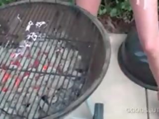 Bẩn video đói thanh thiếu niên uống và lovemaking tại một giới tính picnic