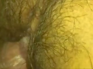 תַאַותָנִי רטוב נוער מאונן התקרבות