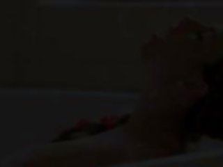 Ultra big susu in jedhing and red toy