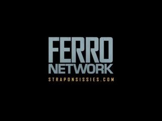 Pleasant video predstavljene s strapon sissies
