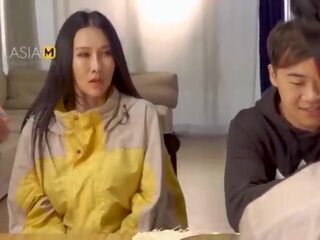 Modelmedia asia-slutty 배달 service-ling wei-md-0238-best 독창적 인 아시아 x 정격 영화 클립