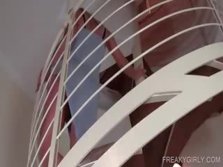 Blondie Nympho pleasing her bewitching snatch