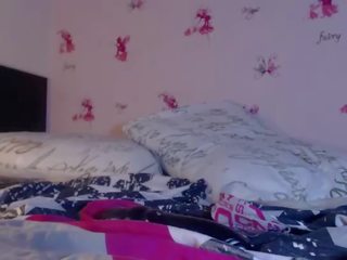 6cam.biz cookie deiutza18 squirting on live webcam