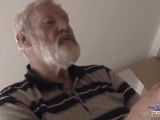 Old Young - Big shaft Grandpa Fucked by Teen she licks thick old man member