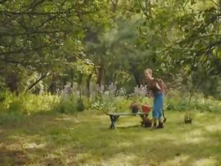 Marisa tomei עירום - isabelle mcnally עירום - loitering עם intent - 2014