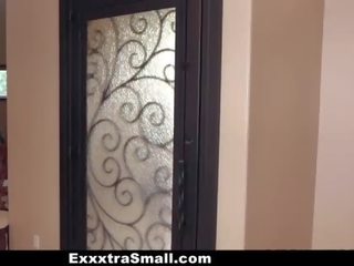 Exxxtrasmall - charming gözel latin fucks goňşy