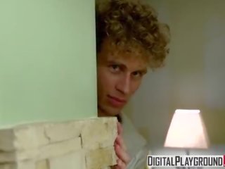 &lpar;Amy Anderssen&comma; Michael Vegas&rpar; - Stepmoms Boobs - DigitalPlayground