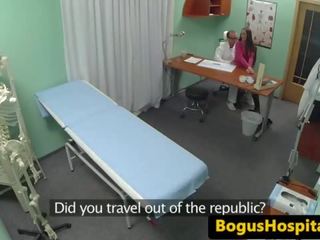 业余 医院 stunner cockriding 她的 medico